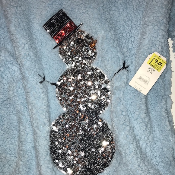 👋 Soft Snowman Fleece w/Sequins size S NWT - Picture 2 of 5